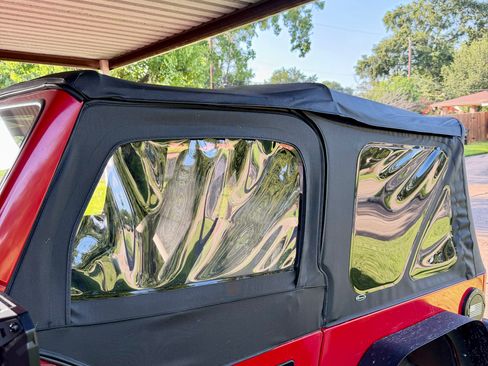 Used 2003 Jeep Wrangler SE AWD/4WD image 2