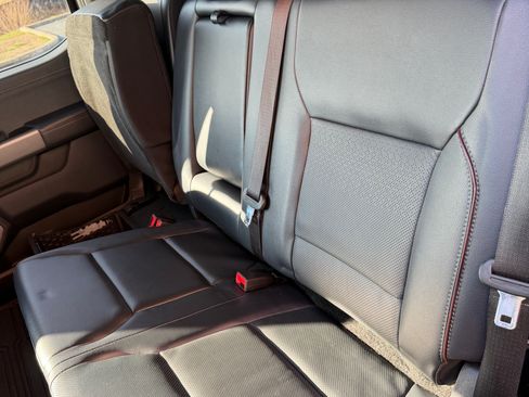 Used 2024 Ford F250 Lariat w/ Sport Appearance Package image 24