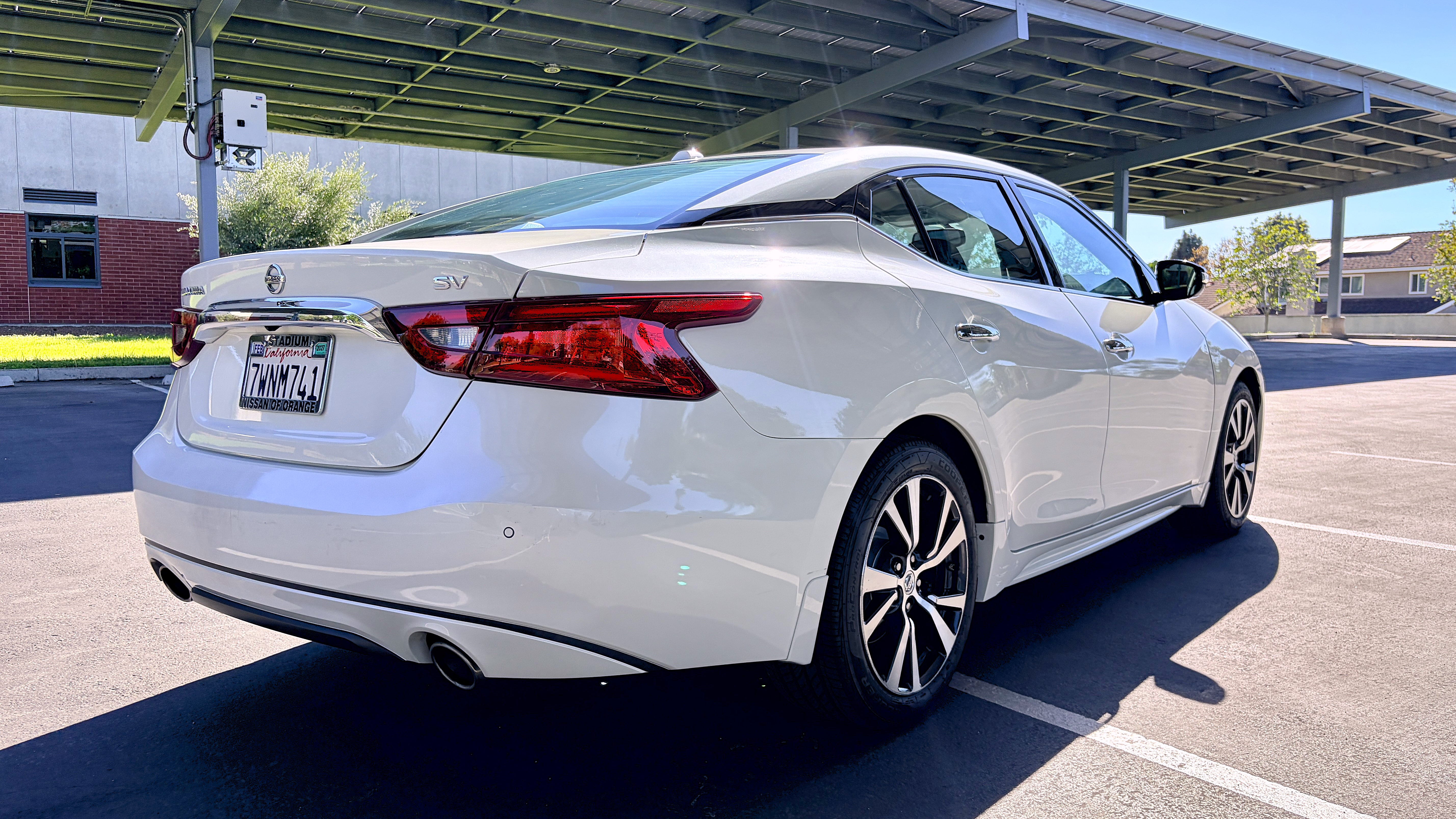 Used 2017 Nissan Maxima 3.5 SV FWD image 8