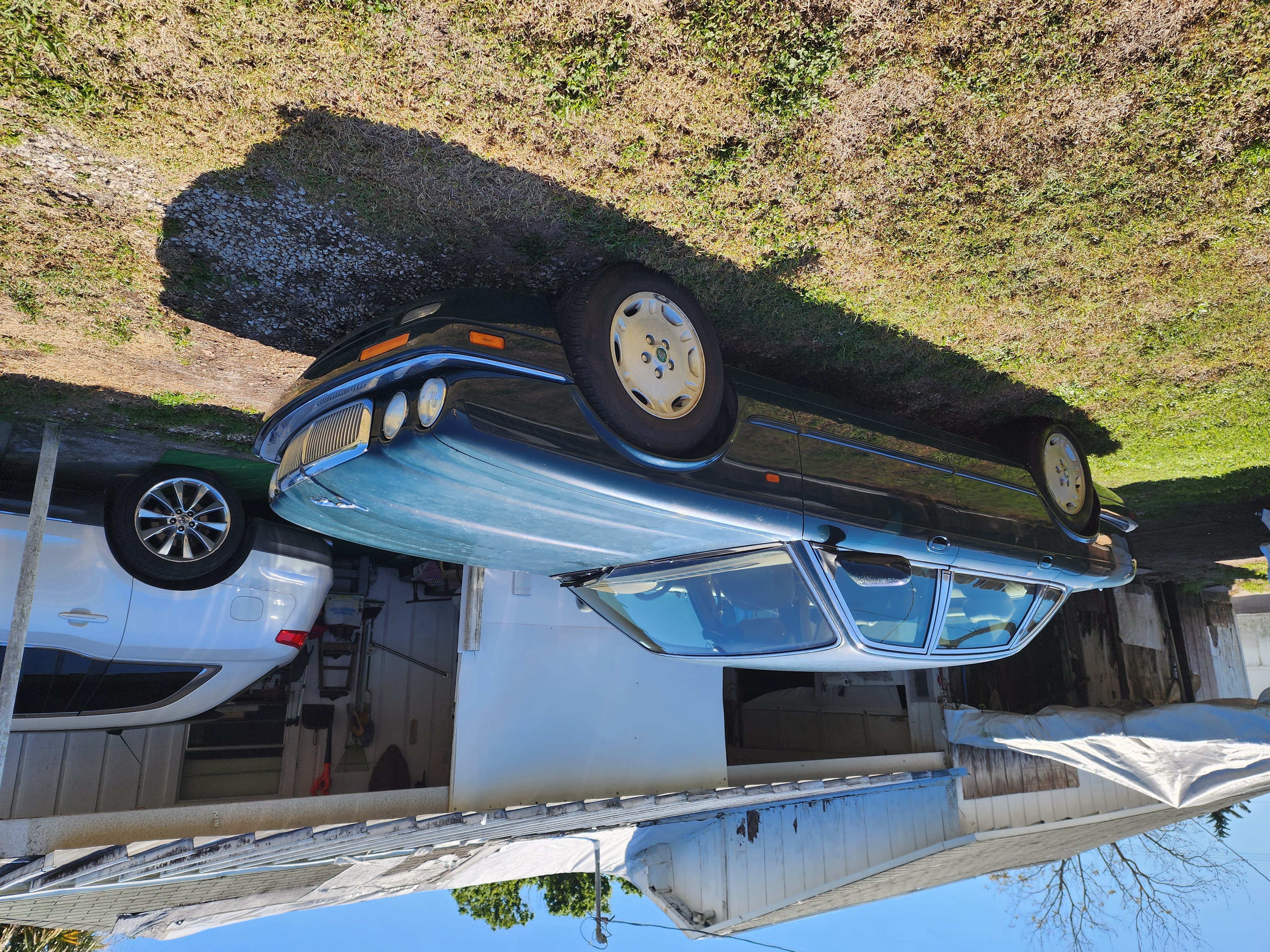 Used 1995 Jaguar XJ6 RWD image 2