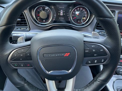 Used 2021 Dodge Challenger R/T Scat Pack RWD image 5
