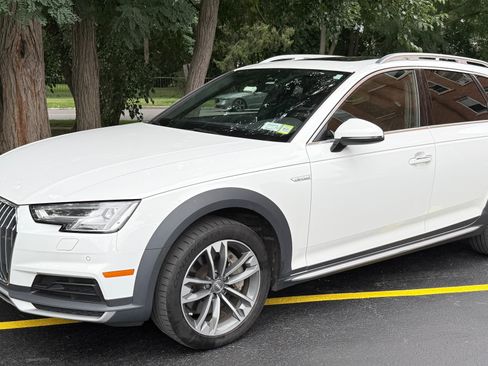 Used 2019 Audi A4 2.0T allroad Premium Plus w/ Premium Plus Package AWD/4WD image 5