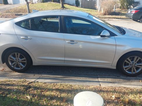 Used 2018 Hyundai Elantra SEL image 8