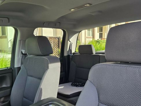 Used 2019 Chevrolet Silverado 1500 LT image 14