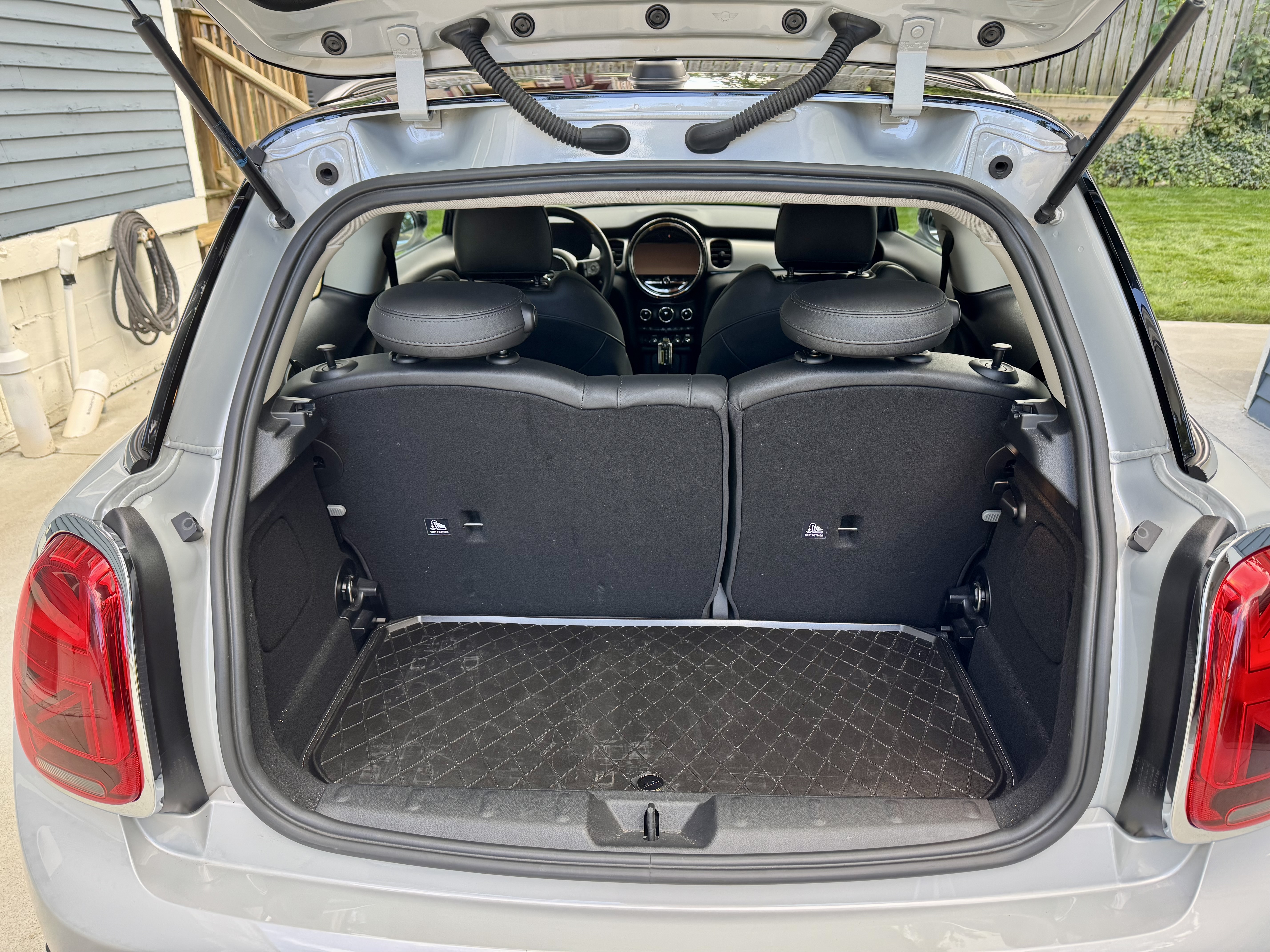 Used 2023 MINI Cooper SE FWD image 12