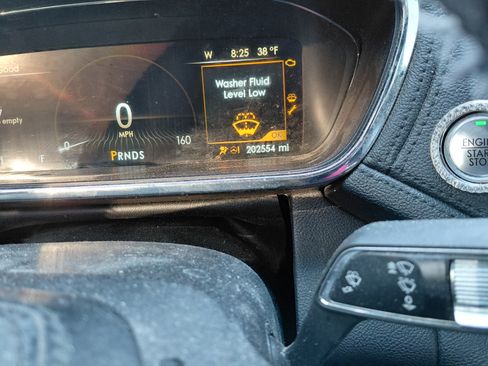 Used 2018 Lincoln Continental AWD w/ Equipment Group 500A image 10