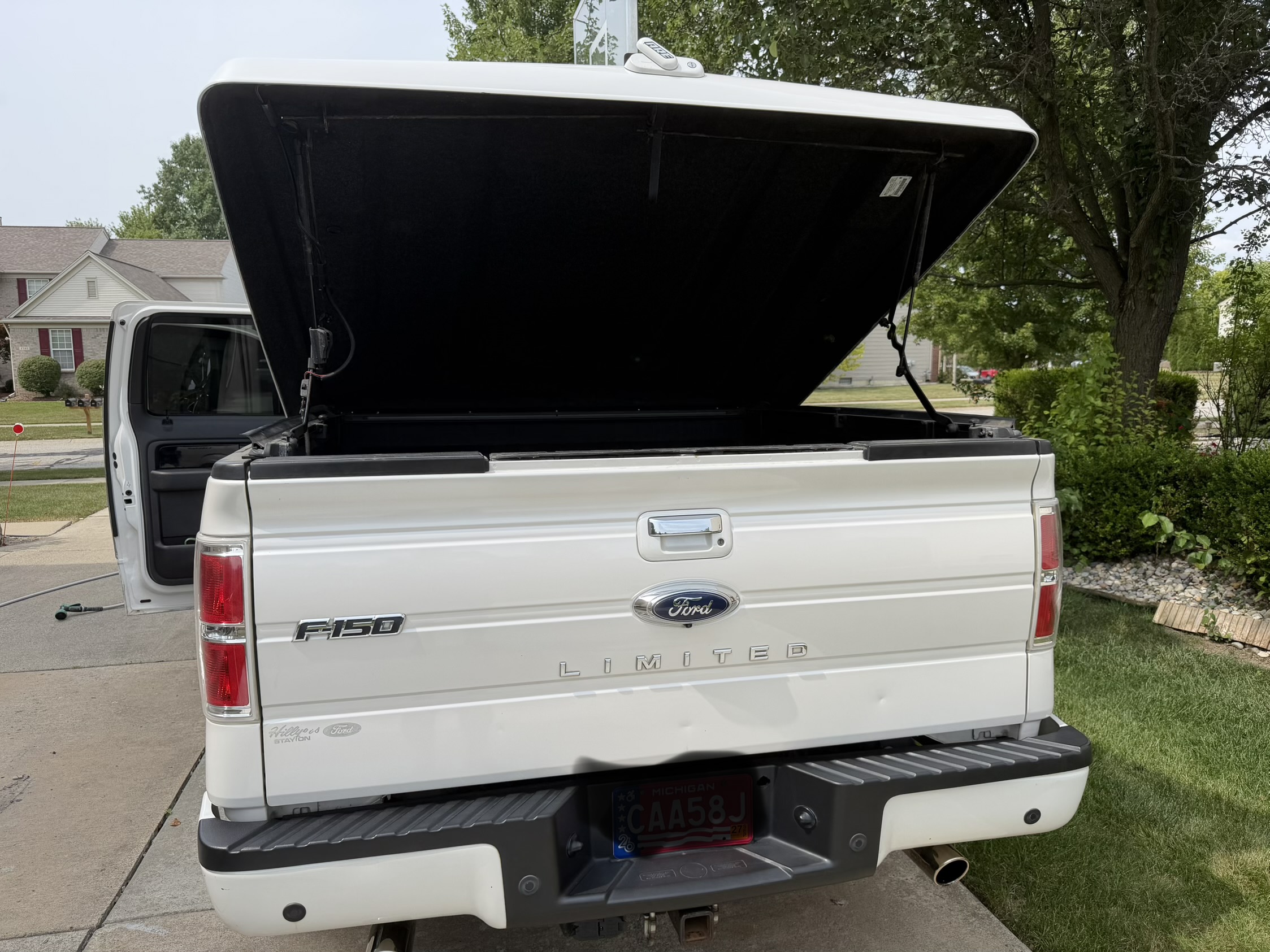 Used 2013 Ford F150 Limited AWD/4WD image 10