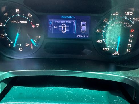 Used 2013 Ford Explorer 4WD w/ Class III Trailer Tow Pkg image 6