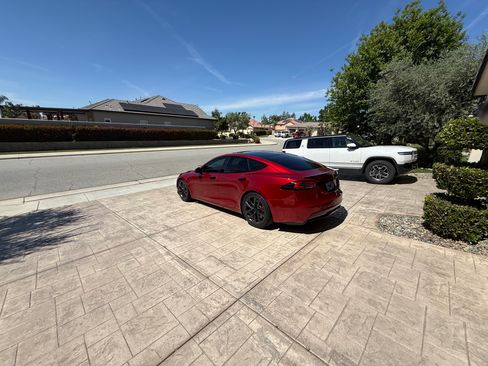 Used 2023 Tesla Model S Plaid AWD/4WD image 17