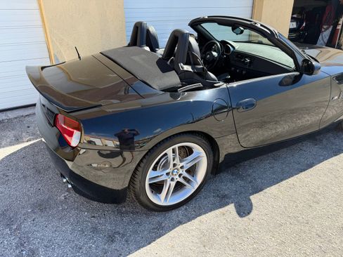 Used 2006 BMW M Roadster image 10