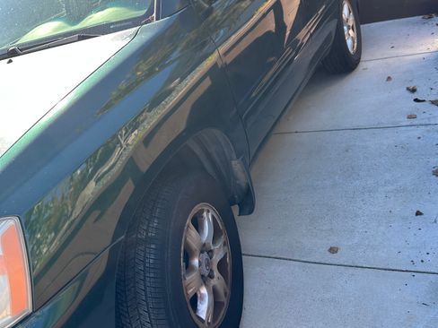 Used 2001 Toyota Highlander 2WD V6 image 4