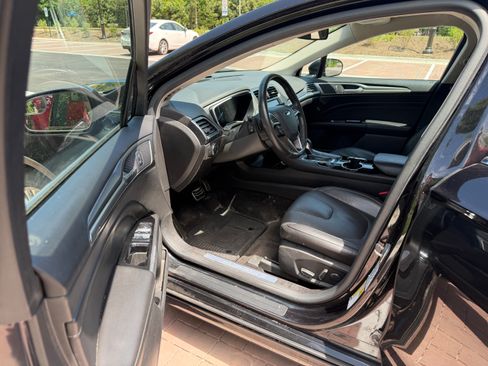 Used 2014 Ford Fusion Titanium AWD/4WD image 8