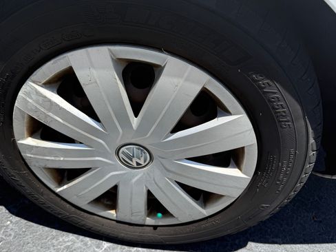 Used 2016 Volkswagen Jetta S FWD image 14