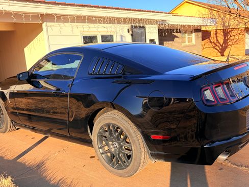 Used 2014 Ford Mustang Coupe w/ Equipment Group 102A image 13