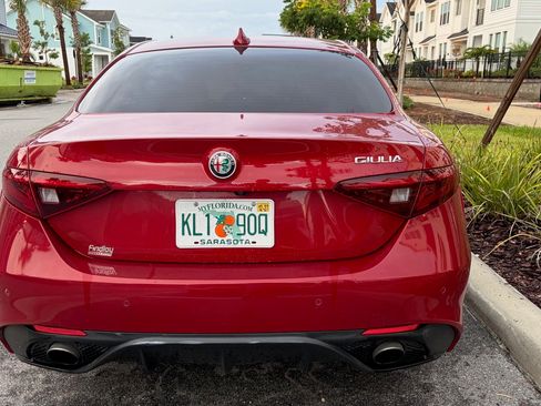 Used 2020 Alfa Romeo Giulia Ti Sport RWD image 5