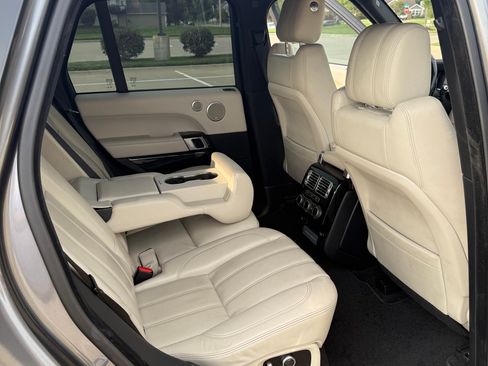 Used 2017 Land Rover Range Rover HSE image 27