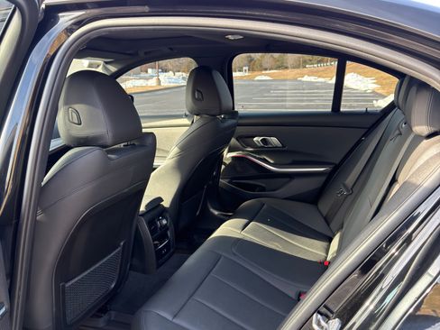 Used 2021 BMW M340i xDrive M340i xDrive Sedan 4D w/ Premium Package image 14