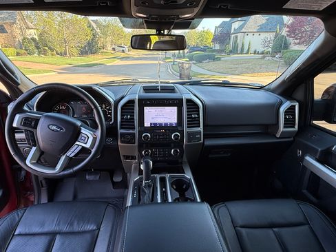 Used 2020 Ford F150 Lariat w/ Equipment Group 502A Luxury image 19