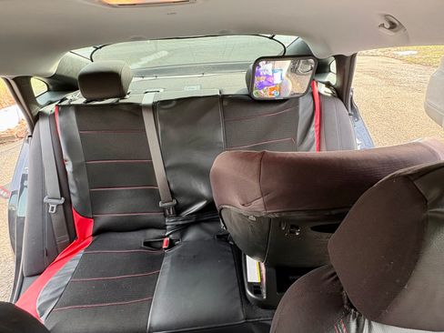 Used 2022 Chevrolet Malibu LT image 10