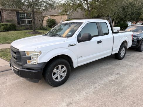 Used 2016 Ford F150 XL w/ Equipment Group 101A Mid image 12