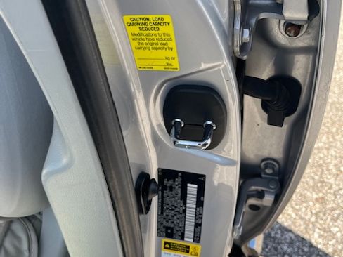 Used 2010 Lexus RX 350 2WD image 21