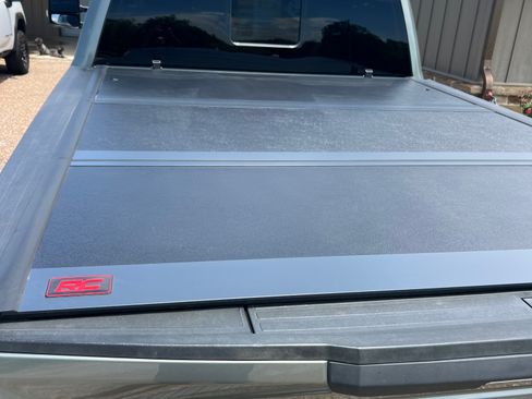 Used 2019 Ford F350 Lariat w/ Lariat Ultimate Package image 11