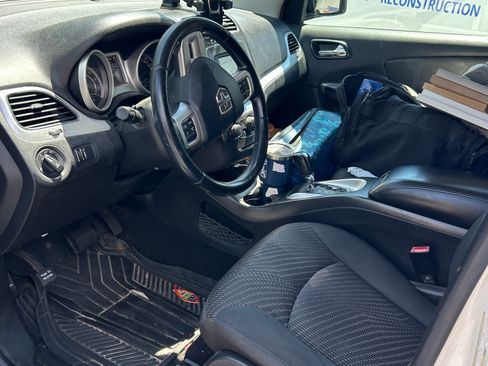 Used 2016 Dodge Journey Crossroad FWD image 8