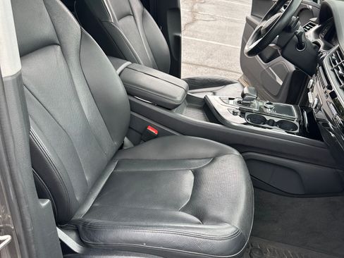 Used 2019 Audi Q7 3.0T Prestige w/ Prestige Package AWD/4WD image 14