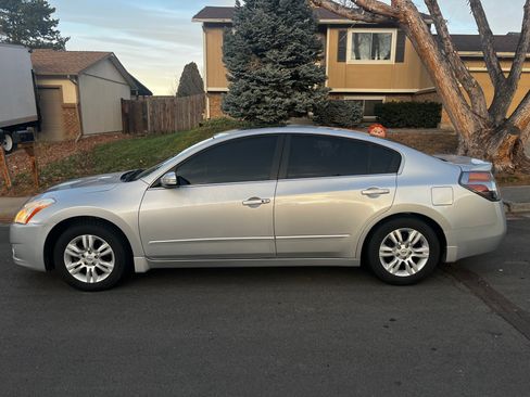 Used 2012 Nissan Altima 2.5 SL w/ 2.5SL Pkg image 1