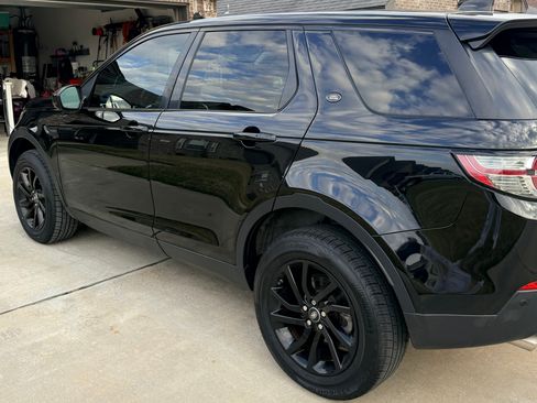 Used 2018 Land Rover Discovery Sport HSE image 5