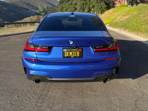 Used 2021 BMW 330e w/ M Sport Package image 8