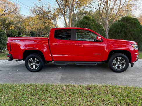 Used 2016 Chevrolet Colorado Z71 image 9
