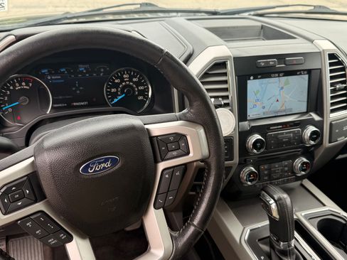 Used 2016 Ford F150 Lariat w/ Equipment Group 502A Luxury AWD/4WD image 10