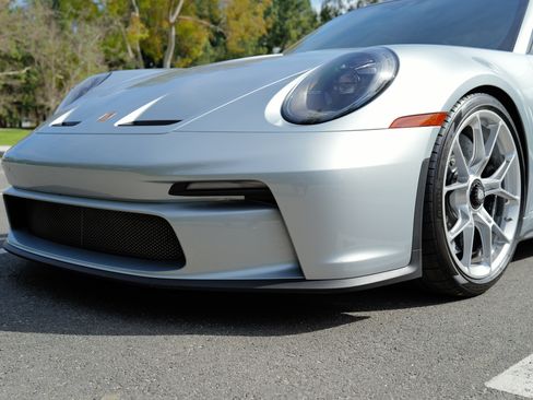 Used 2022 Porsche 911 GT3 image 12