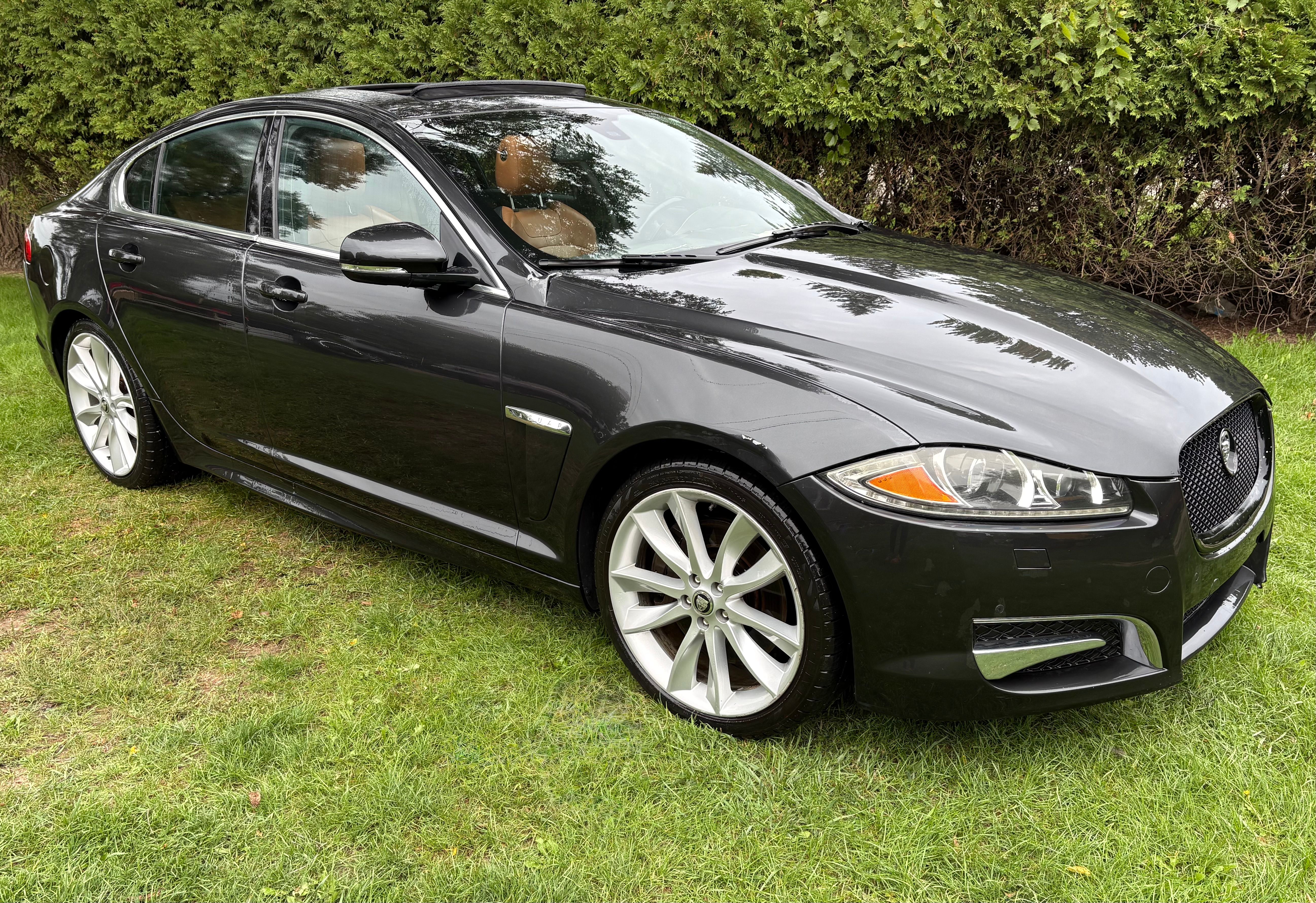 Used 2013 Jaguar XF 3.0 AWD/4WD image 8