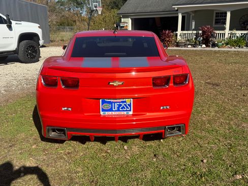 Used 2010 Chevrolet Camaro SS w/ LPO, Ground Effects Package image 5
