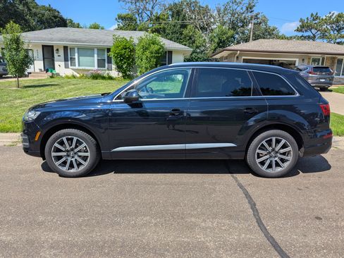 Used 2017 Audi Q7 3.0T Premium Plus image 17