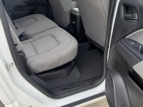 Used 2021 Chevrolet Colorado W/T w/ Custom Special Edition image 9