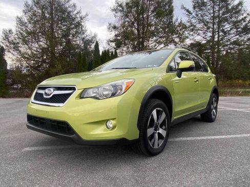Used 2014 Subaru Crosstrek Touring image 1