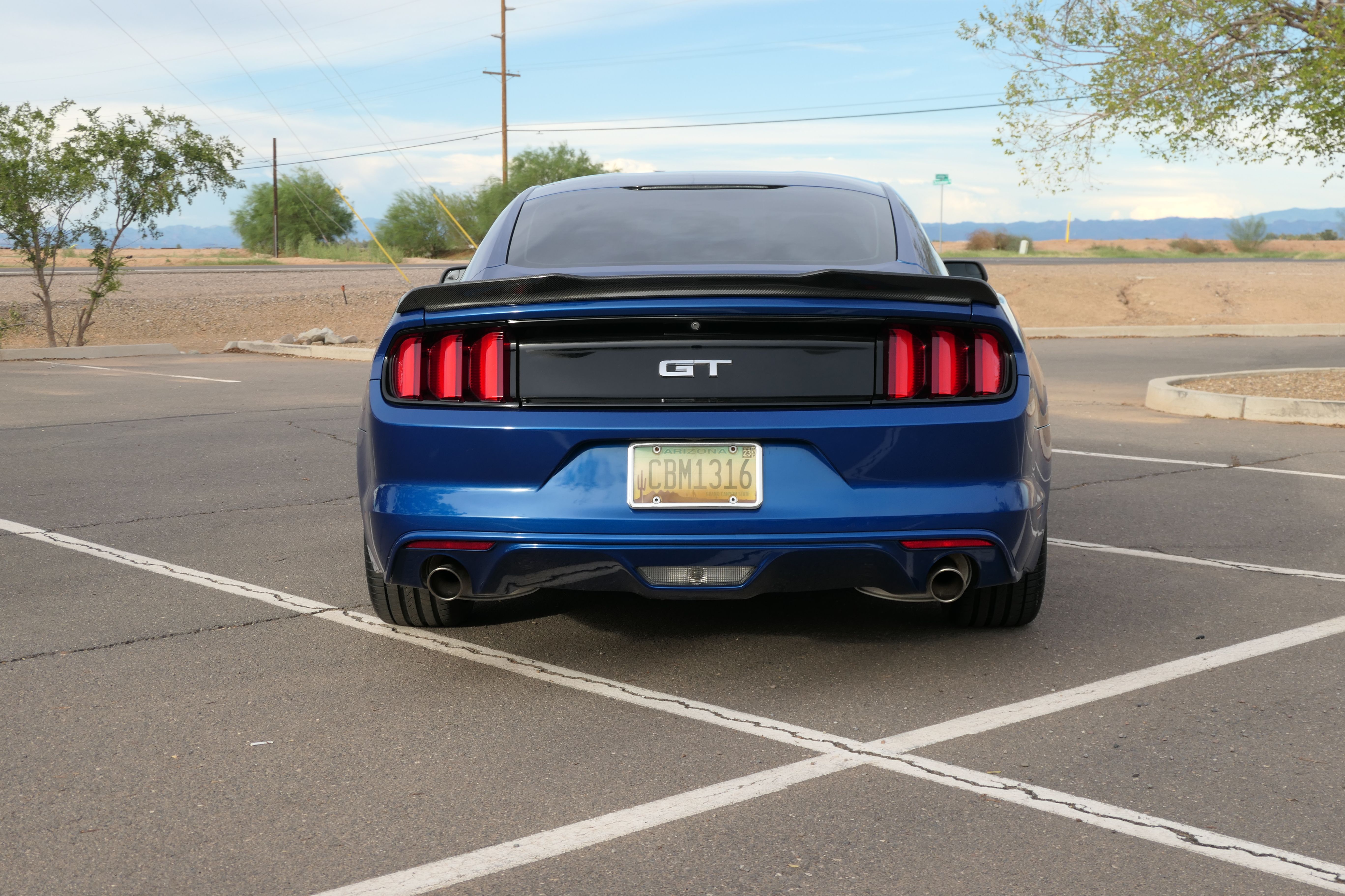 Used 2017 Ford Mustang GT w/ GT Performance Package RWD image 8