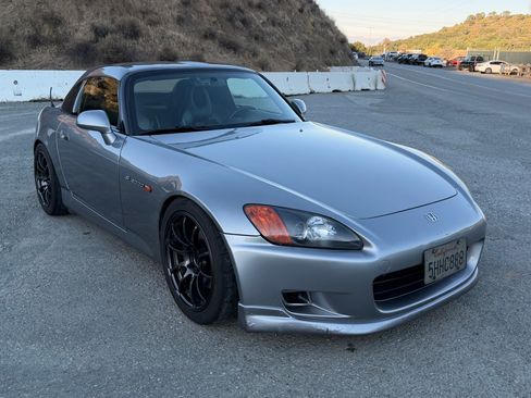 Used 2000 Honda S2000 image 1