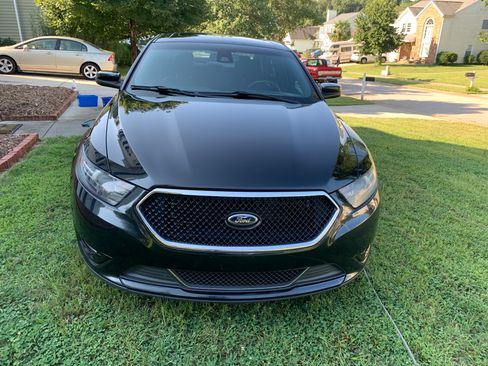 Used 2014 Ford Taurus SHO w/ Equipment Group 401A image 2