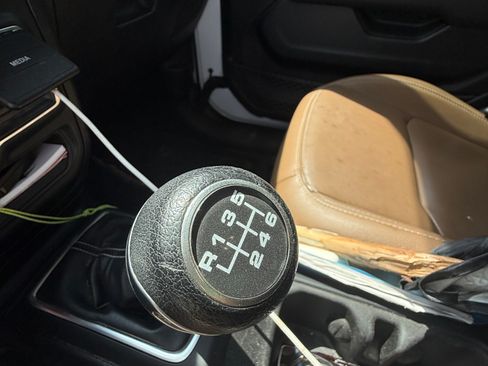 Used 2021 Jeep Wrangler Unlimited Rubicon image 17