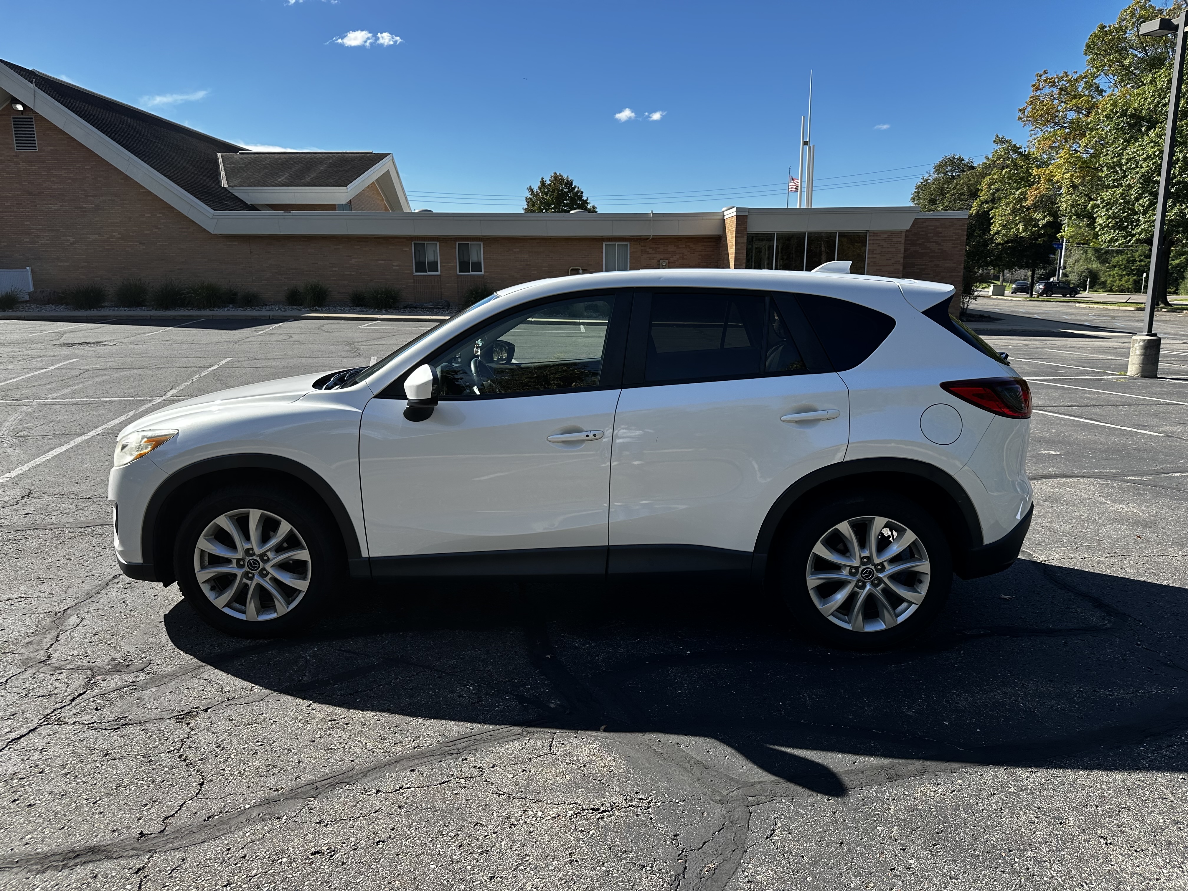 Used 2013 MAZDA CX-5 Grand Touring w/ GT Tech Pkg AWD/4WD image 6