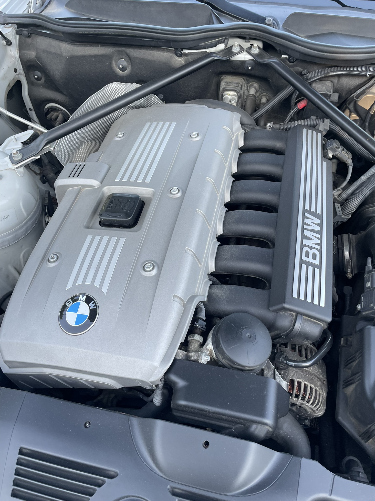 Used 2006 BMW Z4 3.0i RWD image 28
