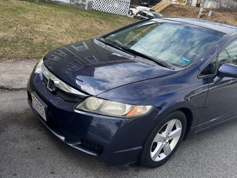 Used 2010 Honda Civic LX image 5