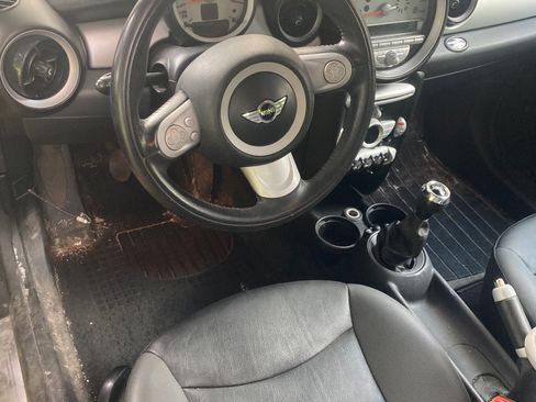 Used 2009 MINI Cooper Clubman Hardtop FWD image 14