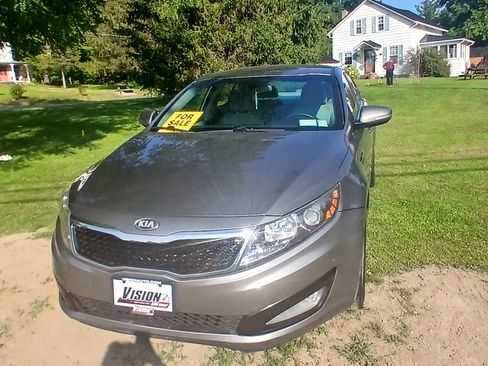Used 2013 Kia Optima LX image 1