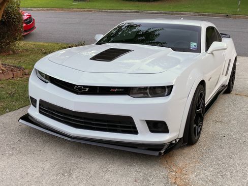 Used 2014 Chevrolet Camaro Z/28 image 1