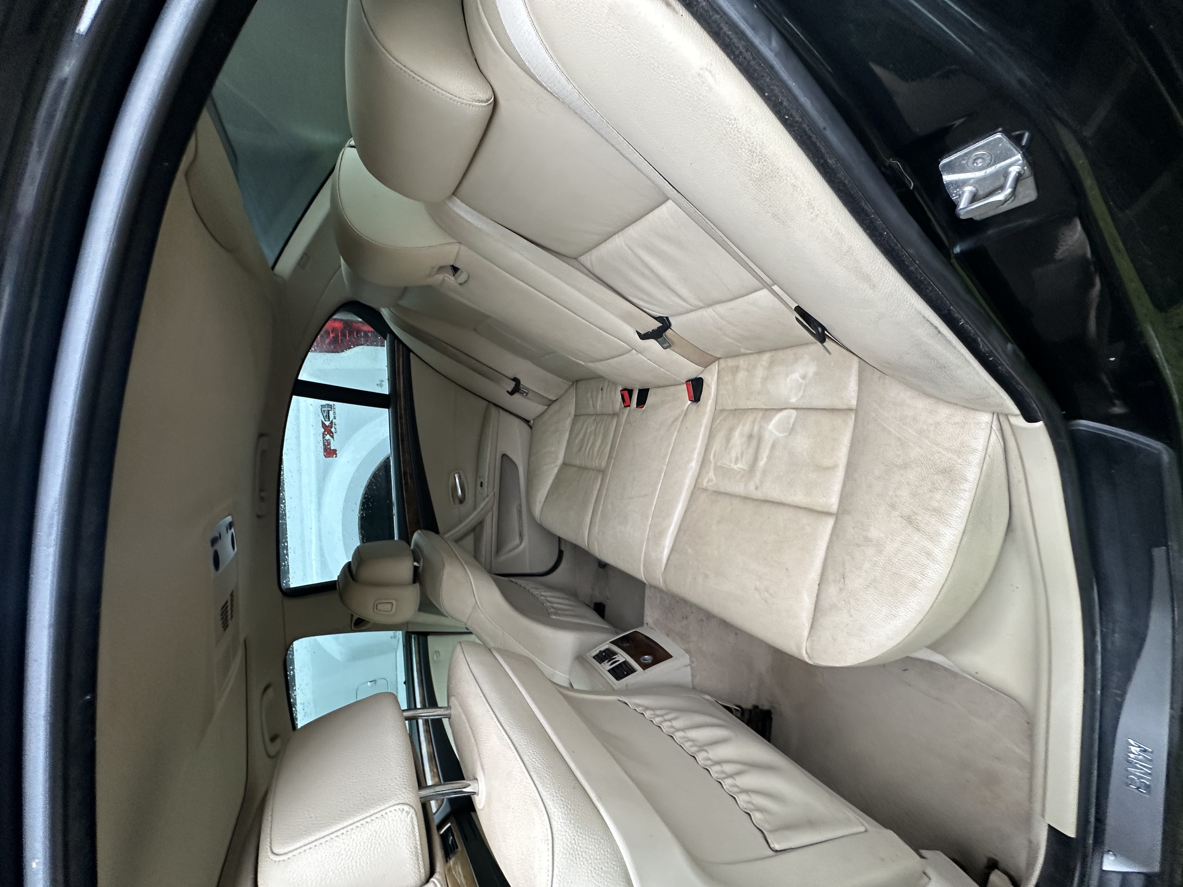 Used 2010 BMW 528i xDrive Sedan AWD/4WD image 5